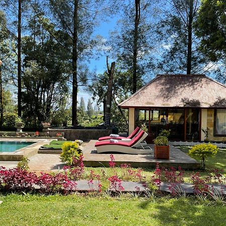 Balinese Villa In בראסטגי מראה חיצוני תמונה
